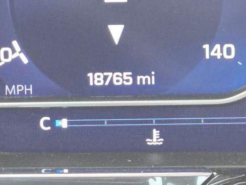 Used 2023 Chevrolet Silverado 1500 LTZ w/ LTZ Premium Package image 19