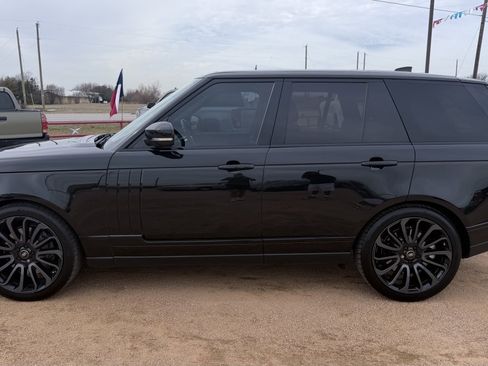 Used 2017 Land Rover Range Rover Supercharged image 8