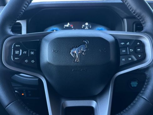 New 2025 Ford Bronco Badlands image 24