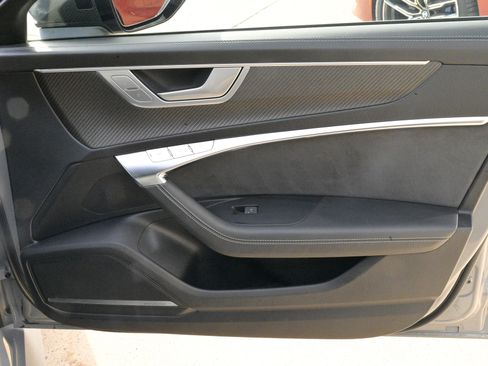 Used 2025 Audi RS 6 performance image 61