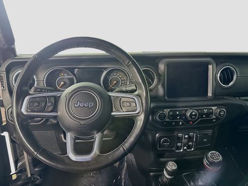 Used 2021 Jeep Gladiator Overland w/ Popular Equipment Package AWD/4WD image 13