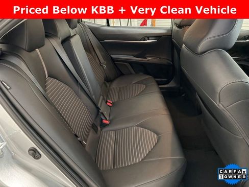 Used 2024 Toyota Camry SE image 20