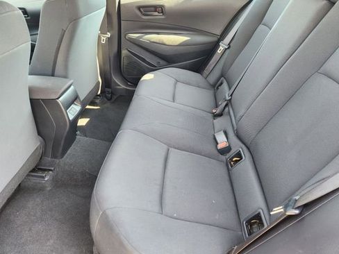 Used 2023 Toyota Corolla LE image 30