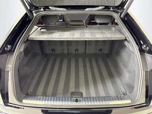 Used 2020 Lamborghini Urus image 29