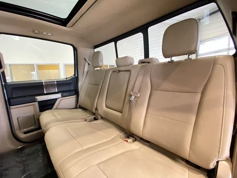 Used 2017 Ford F350 Lariat w/ Lariat Ultimate Package AWD/4WD image 25