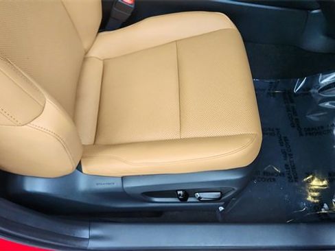 Used 2023 Lexus UX 250h FWD w/ Premium Package image 22