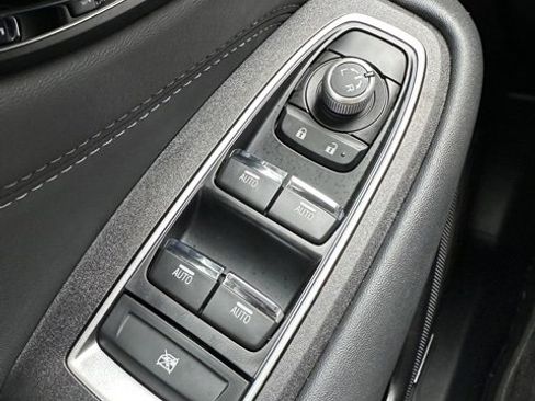 Used 2025 Subaru Legacy Limited image 18