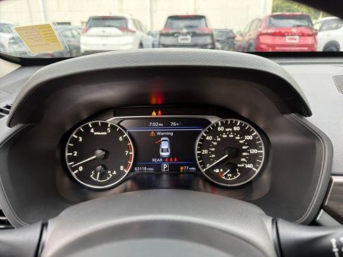 Used 2024 Nissan Altima 2.5 SV FWD image 22