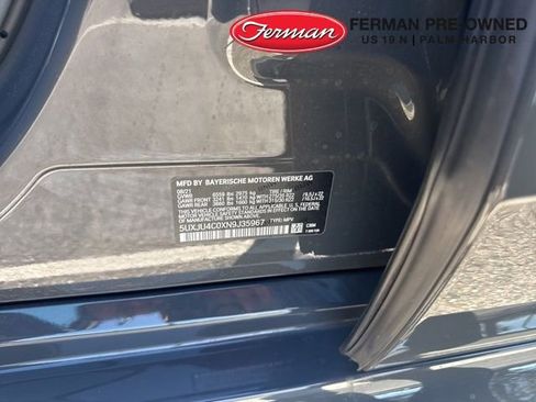 Used 2022 BMW X5 M50i w/ Executive Package image 21