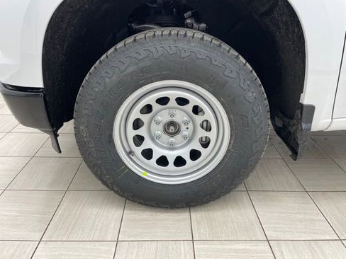 New 2026 Chevrolet Silverado 1500 W/T image 6