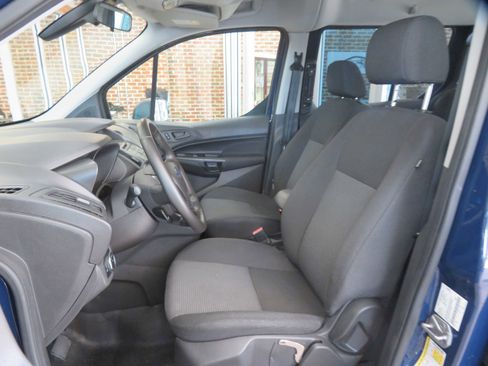 Used 2016 Ford Transit Connect XL image 15