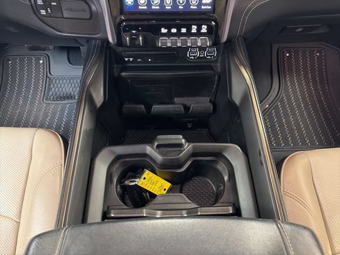 Used 2019 RAM 2500 Limited AWD/4WD image 20