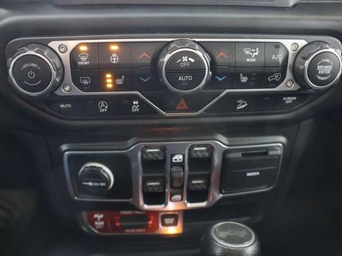 Used 2020 Jeep Wrangler Unlimited Rubicon w/ Quick Order Package 28Y Recon image 15