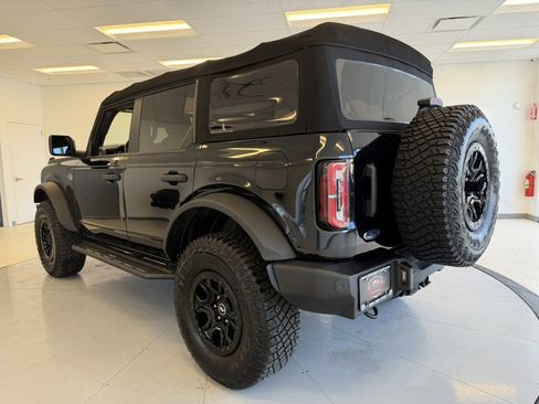 Used 2022 Ford Bronco Wildtrak image 5