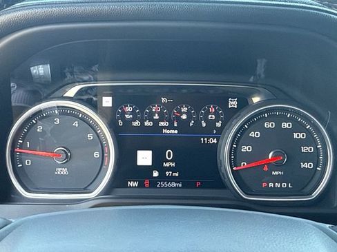 Used 2022 Chevrolet Silverado 1500 High Country image 15