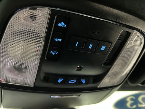 Used 2023 Dodge Durango R/T AWD/4WD image 28