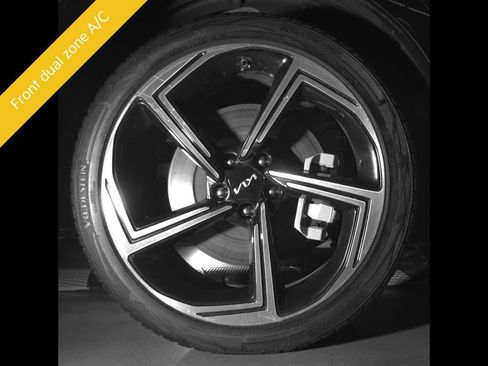 Certified 2023 Kia EV6 GT AWD/4WD image 13