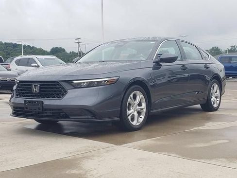 Used 2024 Honda Accord LX image 8