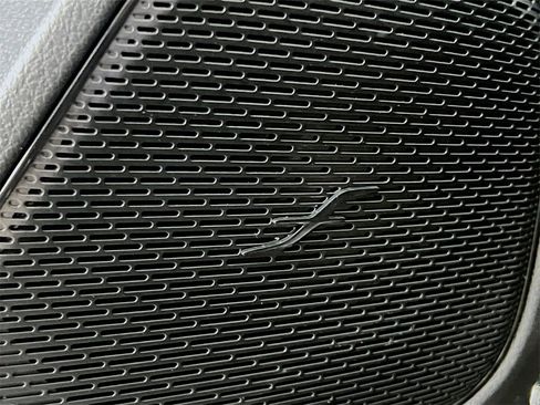 New 2025 Mercedes-Benz GLA 250 4MATIC image 21