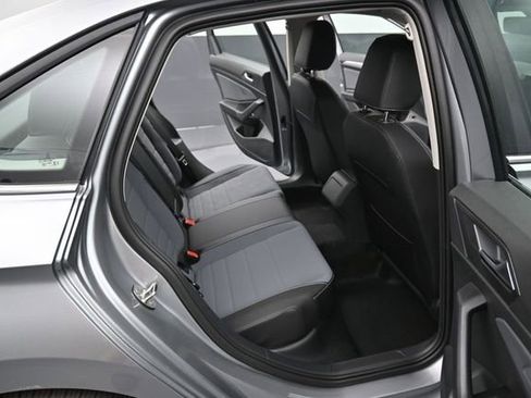 New 2026 Volkswagen Jetta SE FWD image 13