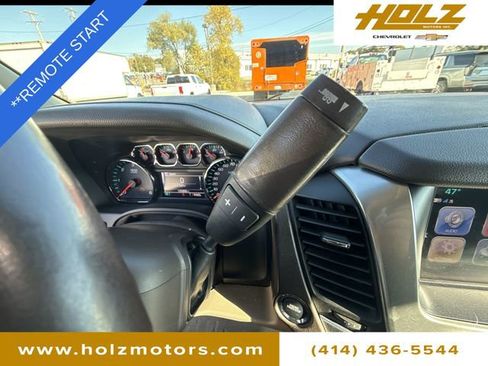 Certified 2018 Chevrolet Suburban LT w/ Luxury Package image 7