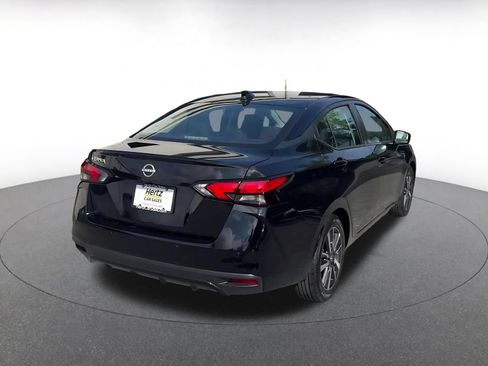 Used 2025 Nissan Versa SV FWD image 12