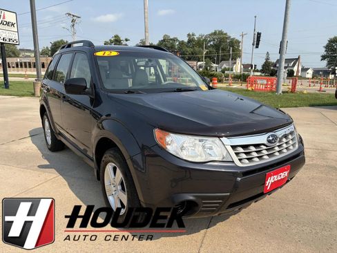 Used 2012 Subaru Forester 2.5X w/ Popular Pkg 3 AWD/4WD image 1