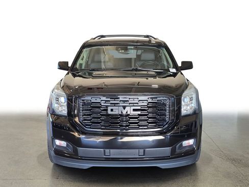 Used 2019 GMC Yukon XL Denali w/ Denali Ultimate Package AWD/4WD image 2