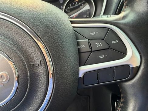 Used 2020 Jeep Compass Limited AWD/4WD image 14