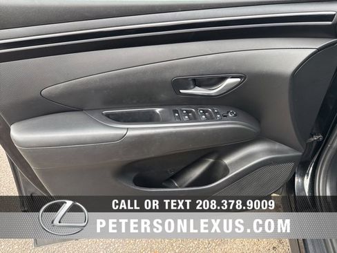 Used 2022 Hyundai Tucson SEL image 18