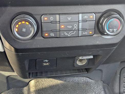 Used 2022 Ford F350 XL w/ Power Equipment Group AWD/4WD image 23