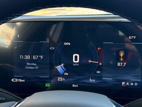 New 2026 Chevrolet Equinox EV LT image 26