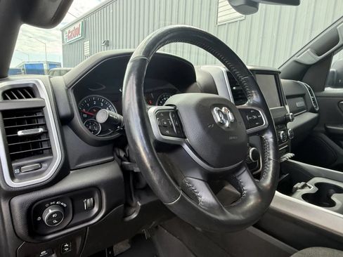 Used 2020 RAM 1500 Big Horn AWD/4WD image 7