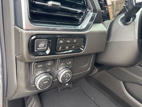 New 2026 GMC Yukon Elevation image 22