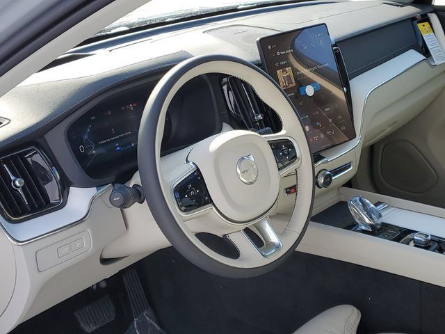 New 2026 Volvo XC60 T8 Ultra w/ Protection Package Premier AWD/4WD image 8