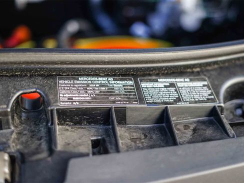 New 2024 Mercedes-Benz eSprinter 170 Cargo image 15