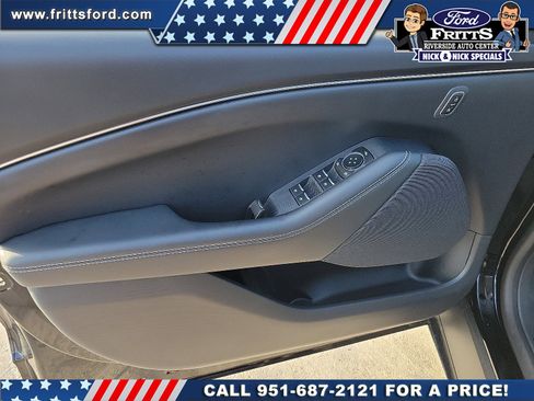 Certified 2025 Ford Mustang Mach-E Select image 12