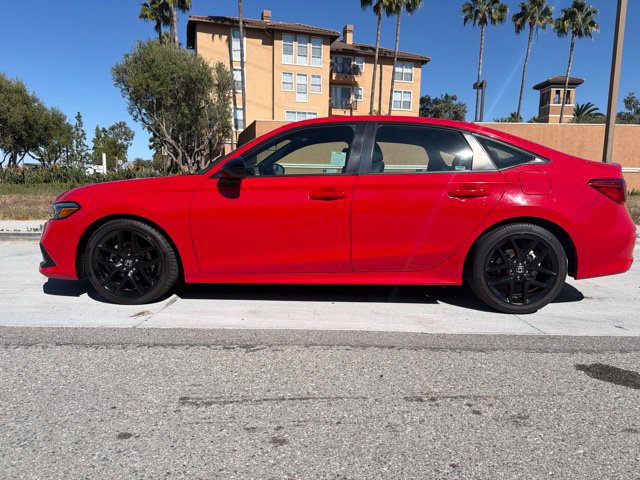 Used 2024 Honda Civic Sport image 2