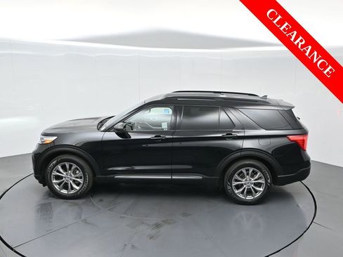 Used 2022 Ford Explorer XLT w/ Equipment Group 202A image 64