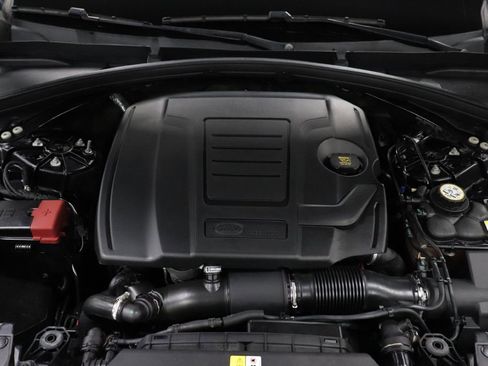 Used 2020 Land Rover Range Rover Velar S image 27