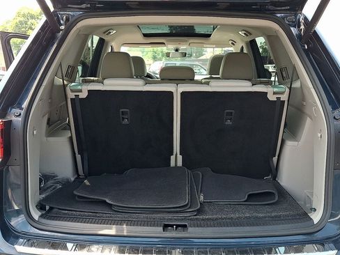 Certified 2023 Volkswagen Atlas SE w/ Panoramic Sunroof Package AWD/4WD image 29