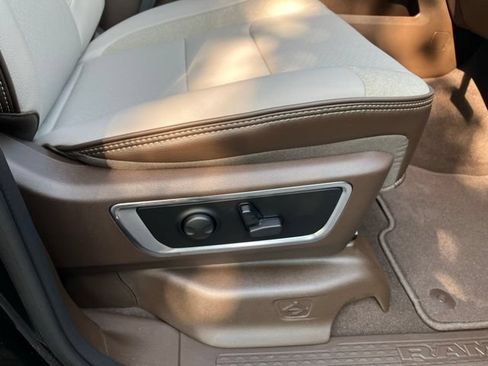New 2026 RAM 1500 Laramie w/ Laramie Preferred Package AWD/4WD image 18