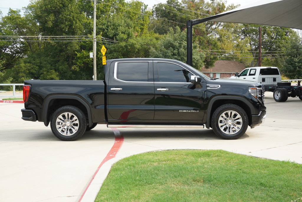 Used 2022 GMC Sierra 1500 Denali AWD/4WD image 6
