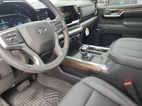 New 2026 Chevrolet Silverado 1500 LT Trail Boss w/ LT Trail Boss Premium Package image 10