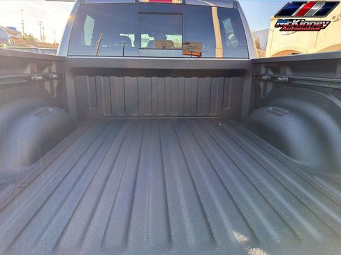 New 2026 RAM 1500 Big Horn AWD/4WD image 18