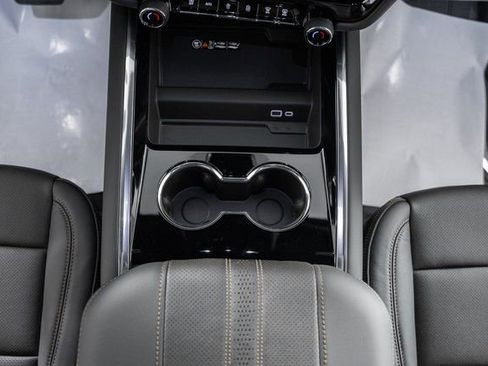 New 2026 Chevrolet Tahoe High Country image 30