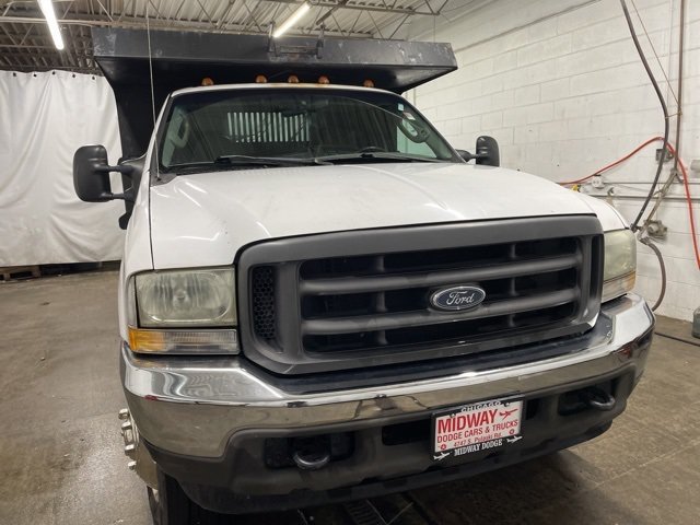 Used 2004 Ford F550 4x4 Regular Cab Super Duty image 8