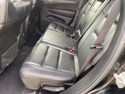 Used 2020 Jeep Grand Cherokee Limited image 31