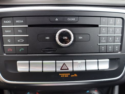 Used 2020 Mercedes-Benz GLA 250 image 19