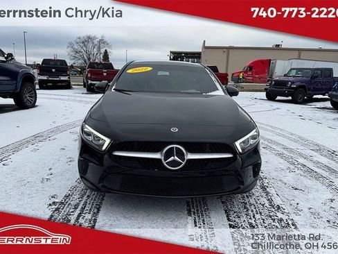 Used 2022 Mercedes-Benz A 220 4MATIC image 2